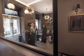The Viaduct Suites & More