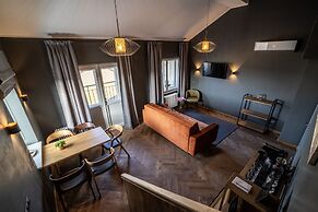 The Viaduct Suites & More