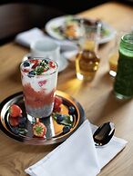 The Viaduct Suites & More