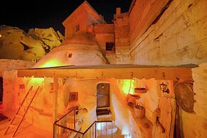 Babili Cappadocia Cave Hotel
