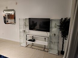 Wonderful 1 bedroom condo in Midtown