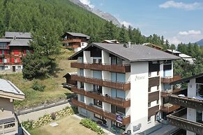 Charming 1-bed Apartment in Saas-fee