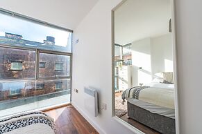 City Centre Gem, Free Parking,private Balcony 2bed