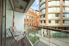 City Centre Gem, Free Parking,private Balcony 2bed