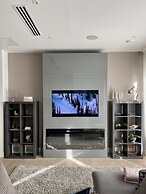 Thames Riverside Apartment in London