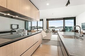 Modern oasis in Wynyard Quarter
