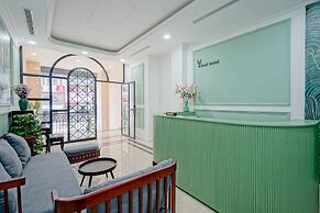 Sazi Hotel - Bui Thi Xuan