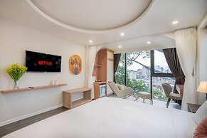 Sazi Hotel - Bui Thi Xuan