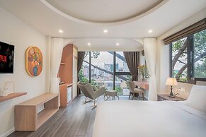 Sazi Hotel - Bui Thi Xuan