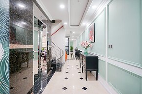 Sazi Hotel - Bui Thi Xuan