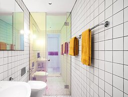 Stey 798 Art Zone Hotel