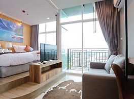 THE AD GRAND JOMTIEN