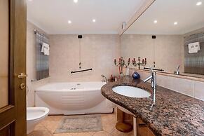 Pool House Parco Azzurro