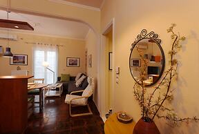 Metropolis Apartment