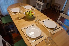 Metropolis Apartment