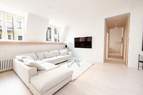 2ndhomes Luminous 2BR Loft House w Sauna