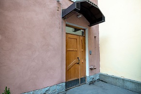 2ndhomes Luminous 2BR Loft House w Sauna