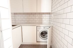 2ndhomes Luminous 2BR Loft House w Sauna