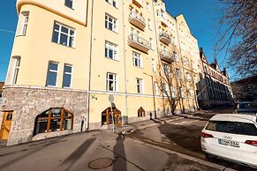 2ndhomes Luminous 2BR Loft House w Sauna