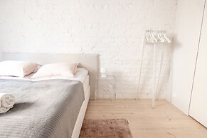 2ndhomes Luminous 2BR Loft House w Sauna