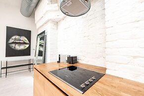 2ndhomes Luminous 2BR Loft House w Sauna