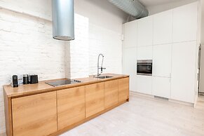 2ndhomes Luminous 2BR Loft House w Sauna