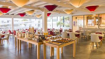 Aparthotel ILUNION Costa Sal Lanzarote