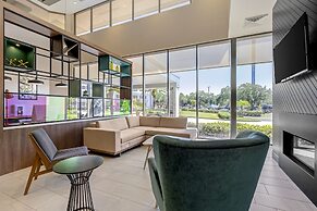 Holiday Inn Orlando International Dr-ICON by IHG