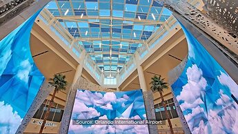 Holiday Inn Orlando International Dr-ICON by IHG