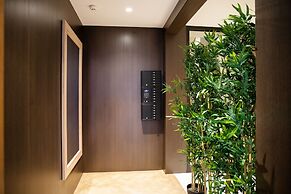 nQn Aparts & Suites Sevilla