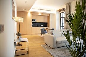 nQn Aparts & Suites Sevilla