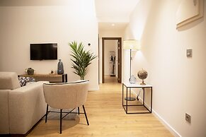 nQn Aparts & Suites Sevilla