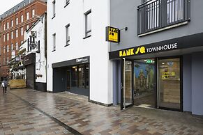 Bank Square Town House