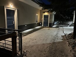 Hillside No. 18