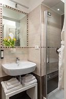 Naman Hotellerie - Spagna