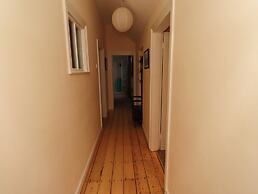 Armstrong Cottages No2