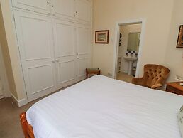 Armstrong Cottages No2