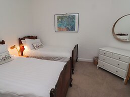 Armstrong Cottages No2