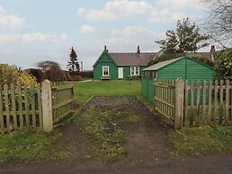 Armstrong Cottages No6