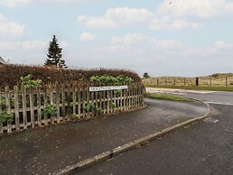 Armstrong Cottages No6