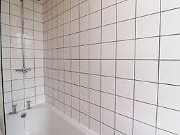 Armstrong Cottages No6