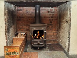 Armstrong Cottages No6