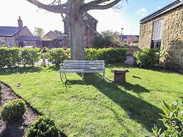 Treetops, Alnwick