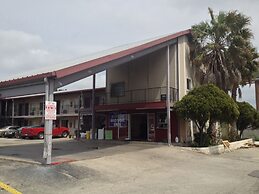 Austin Motor Inn