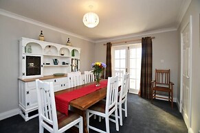 Armstrong Cottages No22