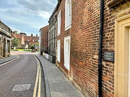 Dorothy Forster Court