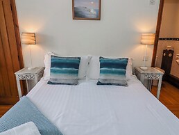 No9 Budle Sands