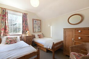 St Marys Cottages No4