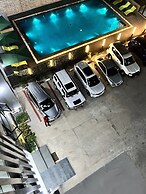 Lifestyle luxury hotel & Residence