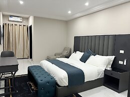 Lifestyle luxury hotel & Residence